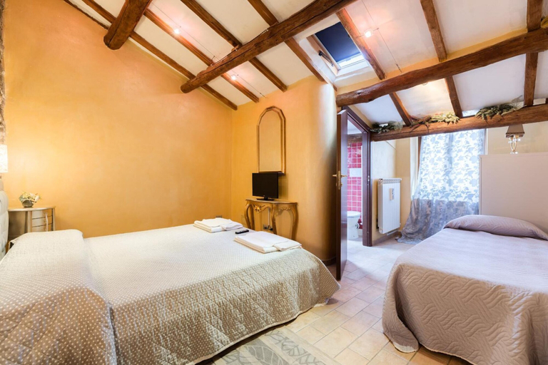 Bedroom 5, Medieval House, Viterbo