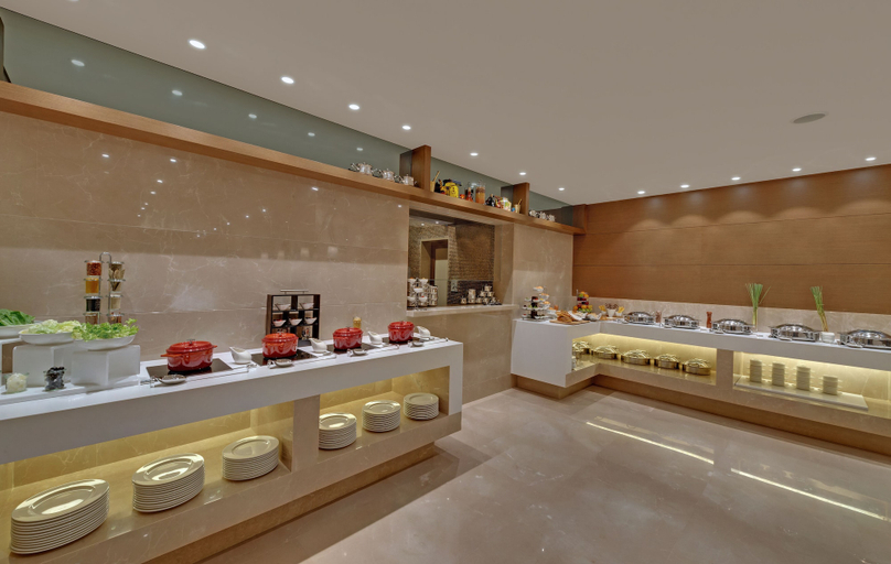 Food & Drinks 5, The Fern Residency Haridwar, Dehradun