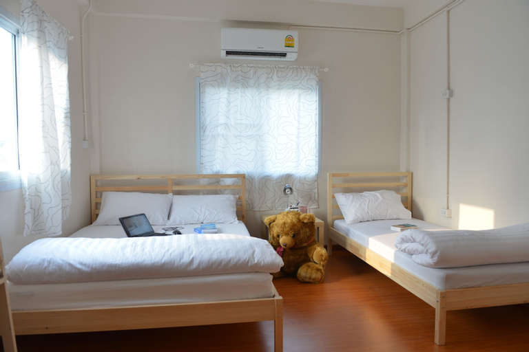 Bedroom 10
