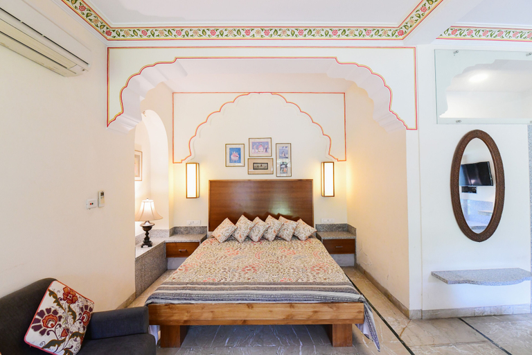 Bedroom 2, Hotel Megh Niwas, Jaipur