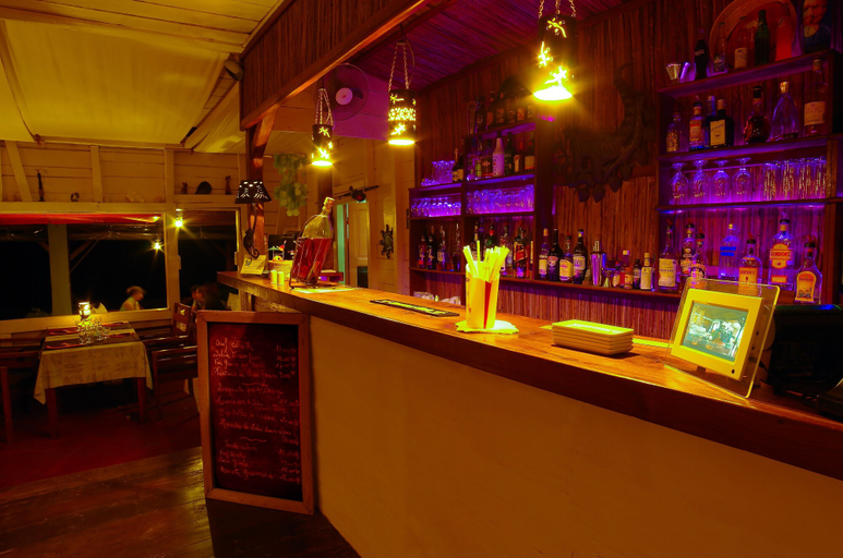 Food & Drinks 4, Idylle Beach, Analanjirofo