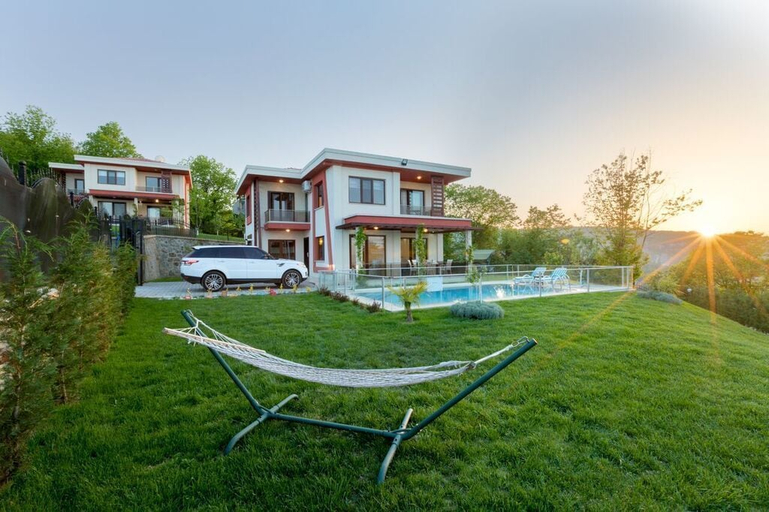 Exterior & Views 2, Nevras Resort, Izmit