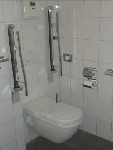 Bathroom 4, CityMinis, Düsseldorf