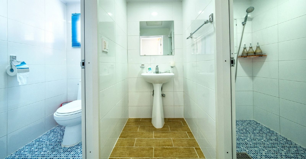 Bathroom, Mamma House, Jeju