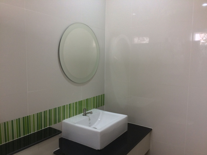Bathroom 3, Suanrak resort, Muang Suphanburi