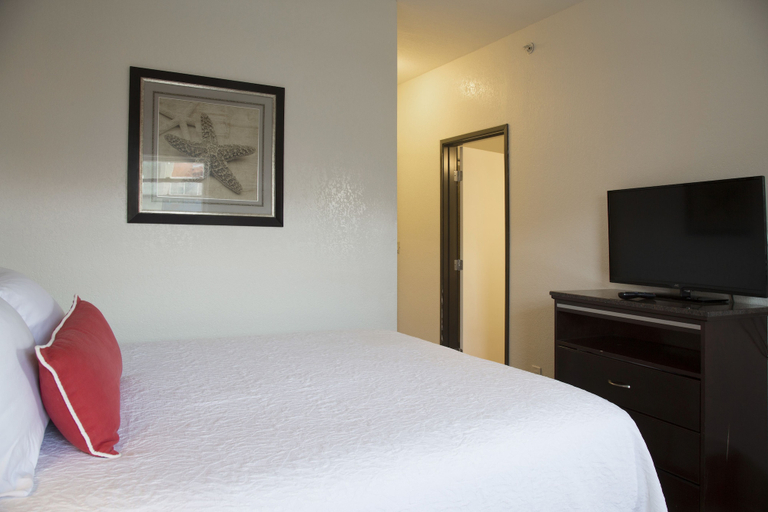 Bedroom 2, Harborview Inn & Suites San Diego Harbor, San Diego