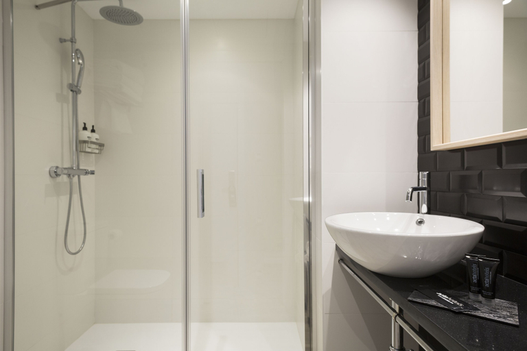 Bathroom 4, Hotel Acta BCN 40, Barcelona