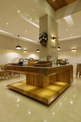 Food & Drinks 5, Hotel 440, Ahmadabad