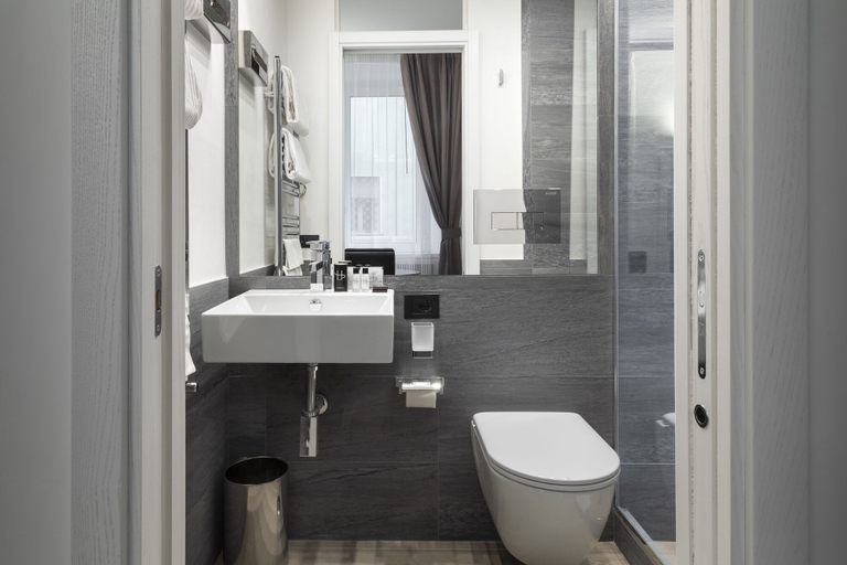 Bathroom 3, LHP Suite Piazza del Popolo, Rome