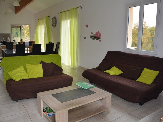 Others 4, La Villa des Petits Bois, Dordogne