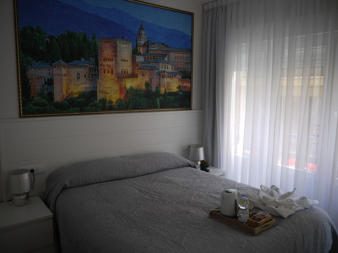 Bedroom 3, Maravillas del Mundo, Alicante