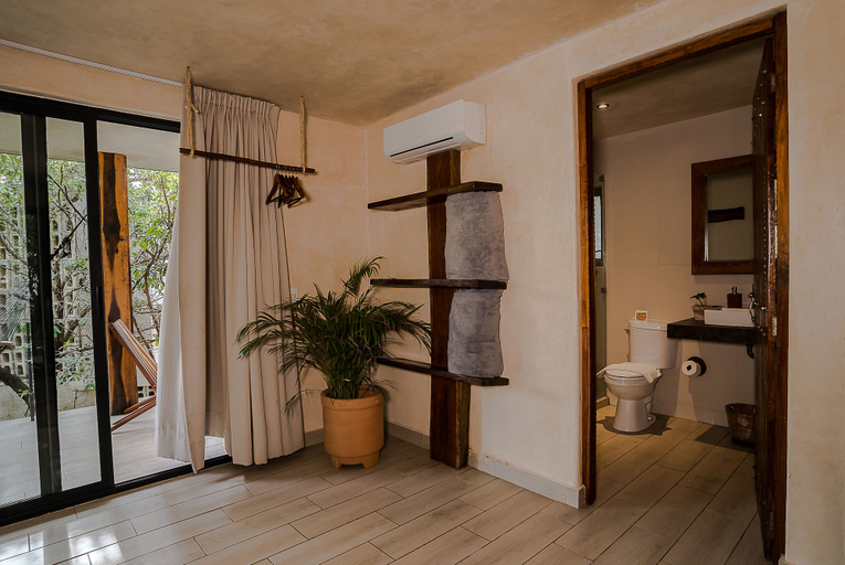 Bathroom 5, Sunset Tulum, Cozumel