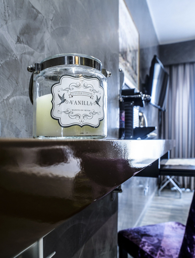 Food & Drinks 5, Vaticano Julia Luxury Rooms, Roma