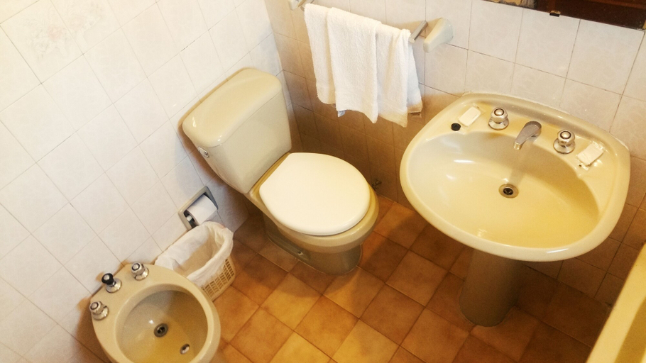 Bathroom 4, Hosteria del Pescador, n.a289