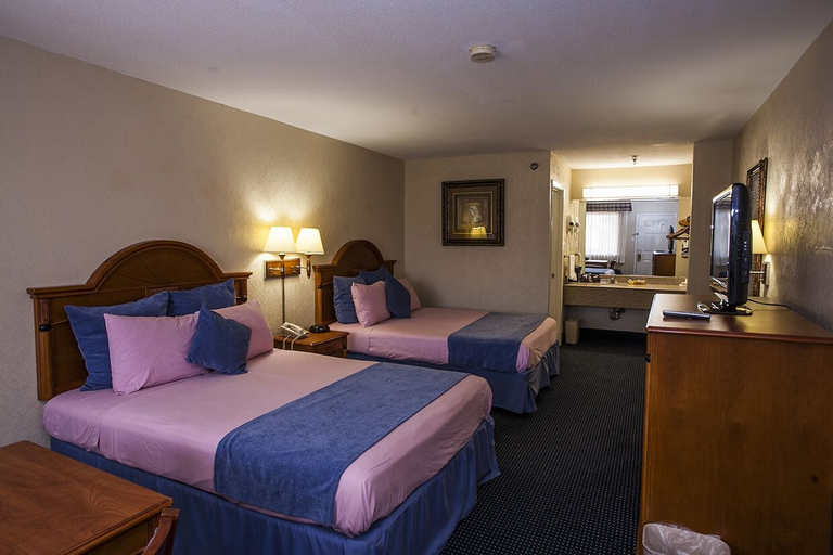 Bedroom 5, Downtowner Inn and Suites Hobby, Houston