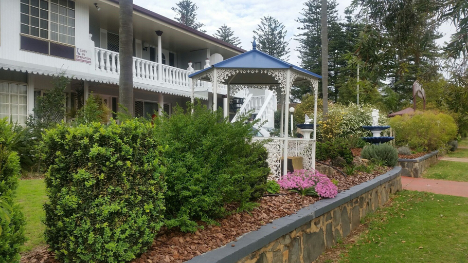 Exterior & Views 2, Clifford Park Holiday Motor Inn, Toowoomba - West