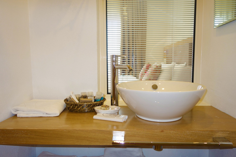 Bathroom 3, Zest Exclusive Hotel and Spa, Bodrum
