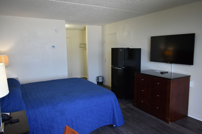 Bedroom 2, USA Economy Lodge, Spartanburg