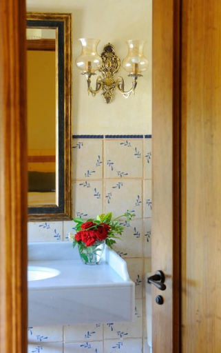 Bathroom 4, Hotel Rural Font del Pas, Teruel