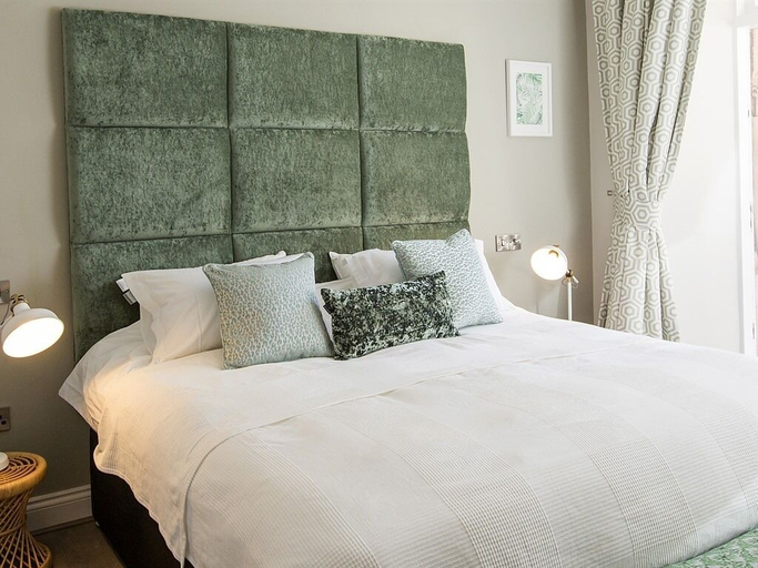 Bedroom 3, The Lane Hotel, Edinburgh