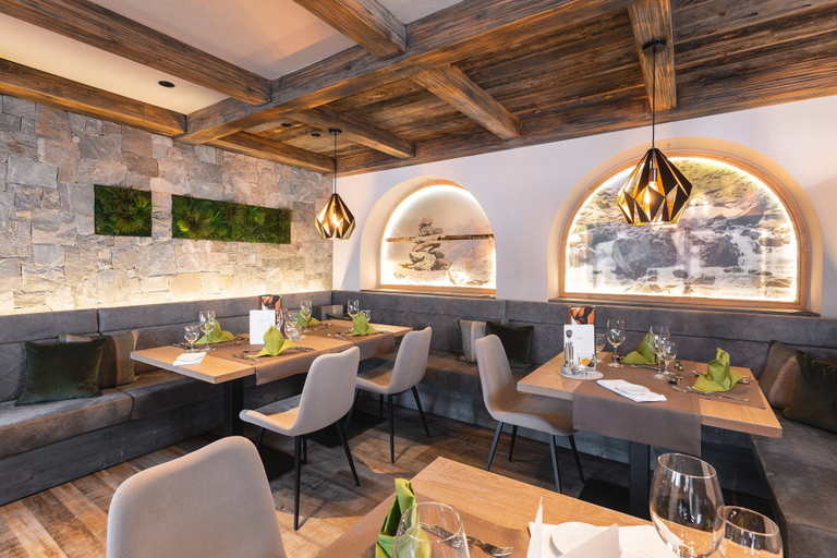Food & Drinks 5, Samnaunerhof Vital-Hotel, Inn