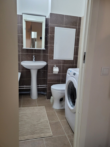 Bathroom 2, InnDays Ostaf'yevskoye shosse 12 2, Leninskiy rayon
