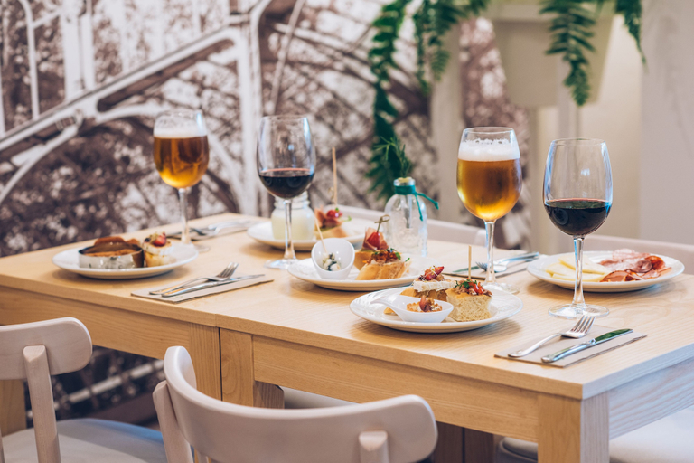 Food & Drinks 7