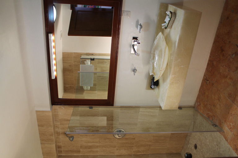 Bathroom 3, Hotel La Casa del Marques de Comillas, Comitán de Domínguez