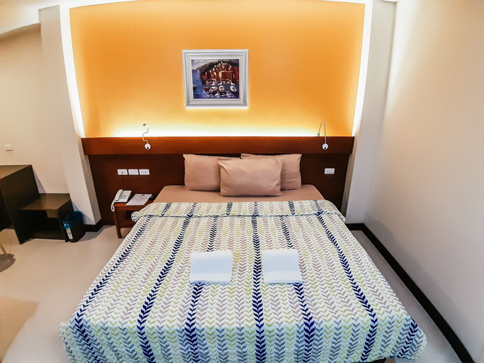 Bedroom 3, Cres Ebo Mansion Hotel and Bistro, Tagbilaran City