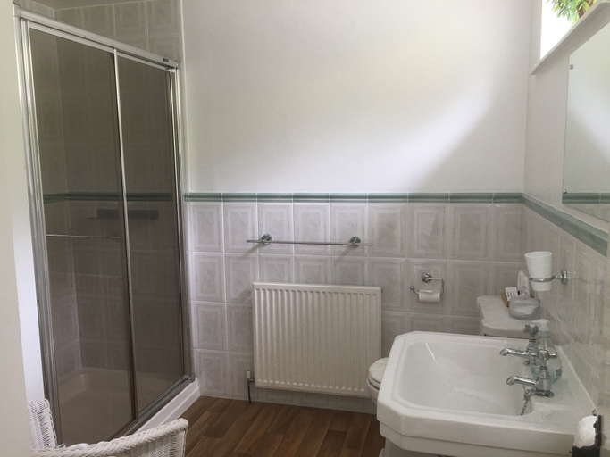 Bathroom 3, High Grassings Country House, Cumbria