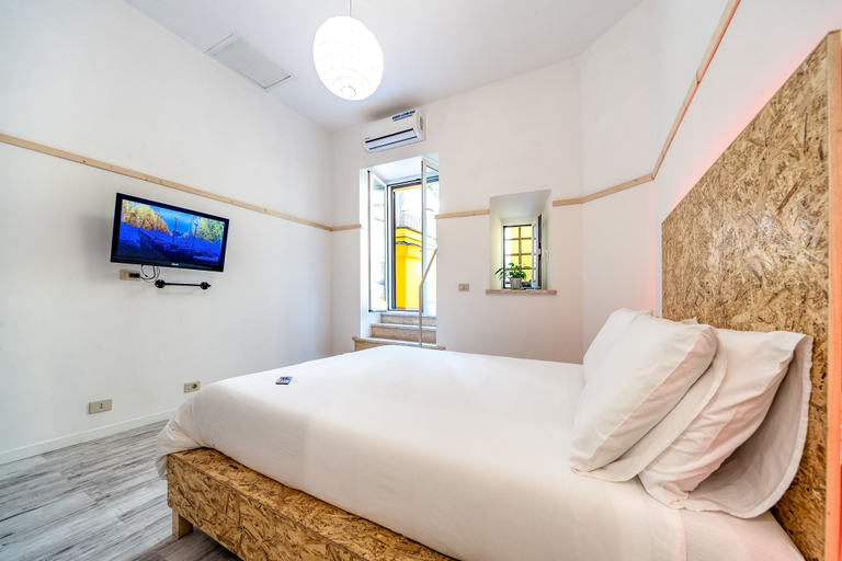 Bedroom 4, SmooRooms Ostiense, Rome