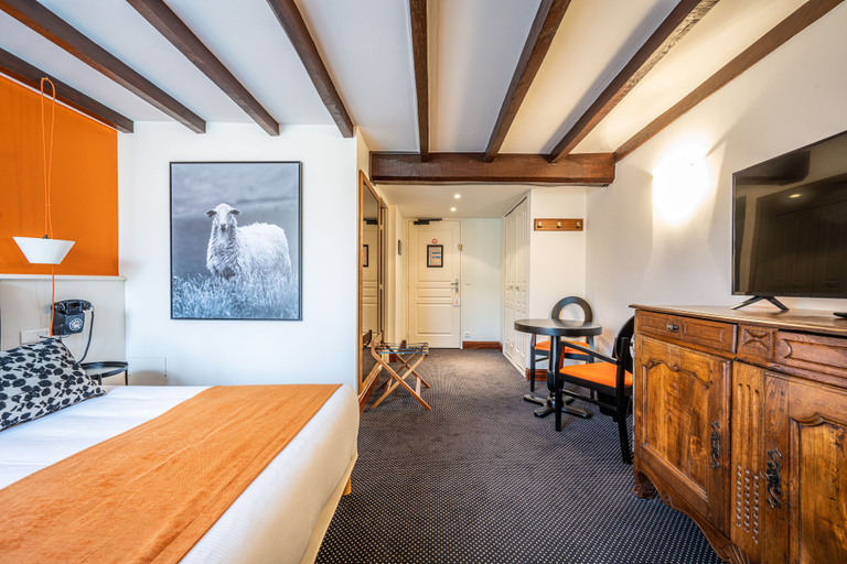 Bedroom 3, Hôtel Ithurria, Pyrénées-Atlantiques