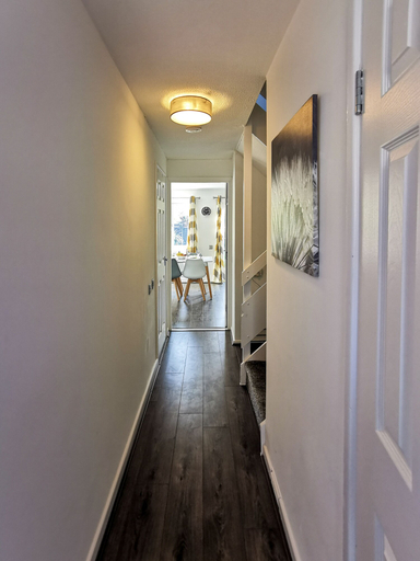 Others 4, Clayton House by Your Lettings UK, Cambridgeshire