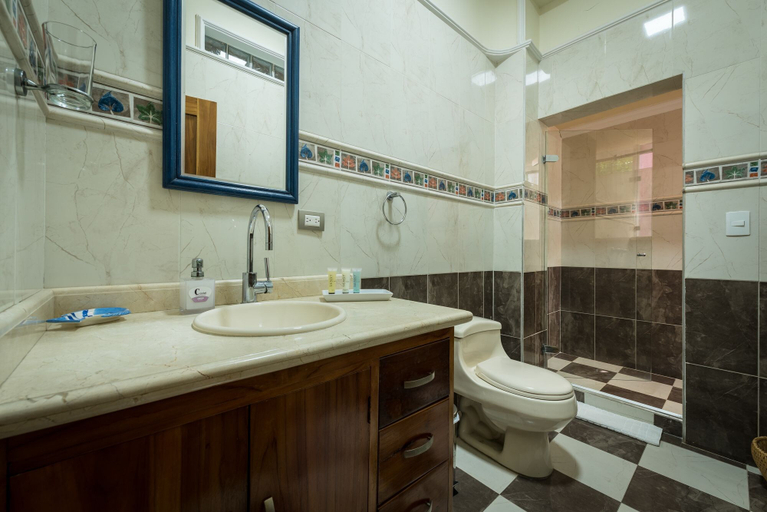 Bathroom 5, Hotel Casa Castel, Cartagena de Indias