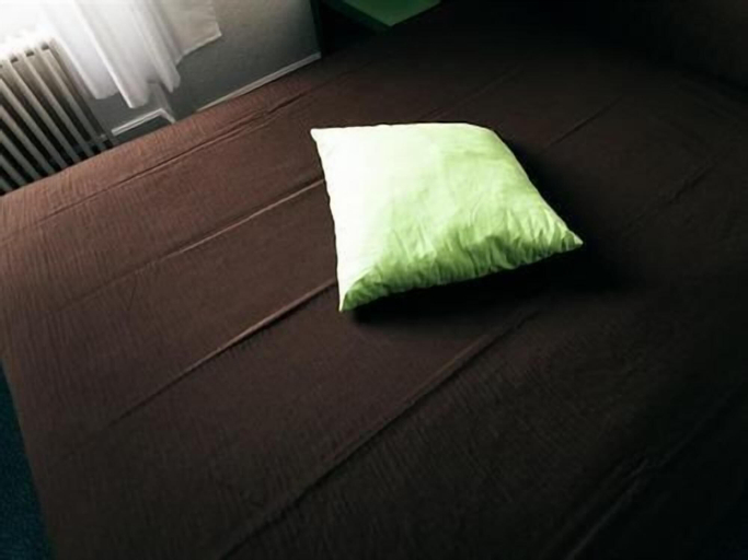 Bedroom 18