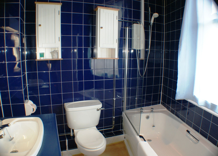 Bathroom 5, Bank House Hotel, Staffordshire