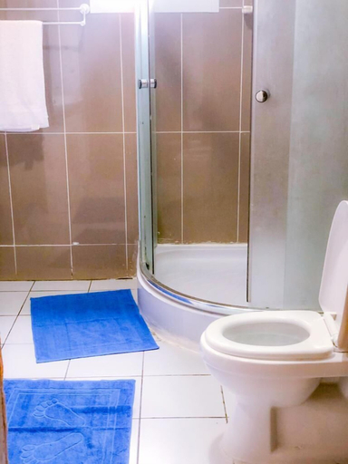 Bathroom 4, Residence Hoteliere Flana B, Komo-Mondah