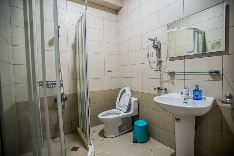 Bathroom 3, Corner Casual B&B, Yilan