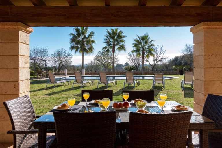 Food & Drinks, Villa Can Pedro, Baleares
