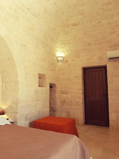 Bedroom 2, Lunalì, Bari
