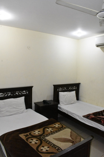 Bedroom 2, Fortville Hotel, Lahore