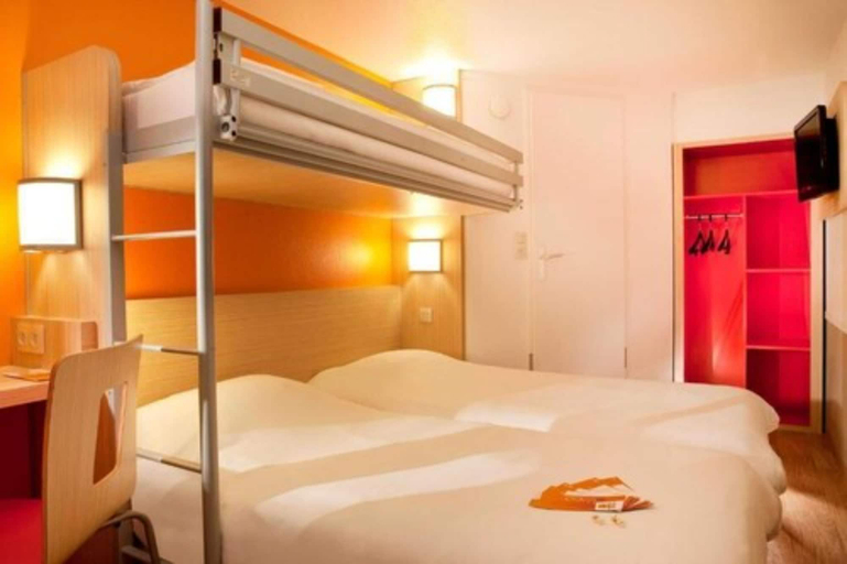 Bedroom 2, Premiere Classe Dijon Sud - Marsannay, Côte-d'Or