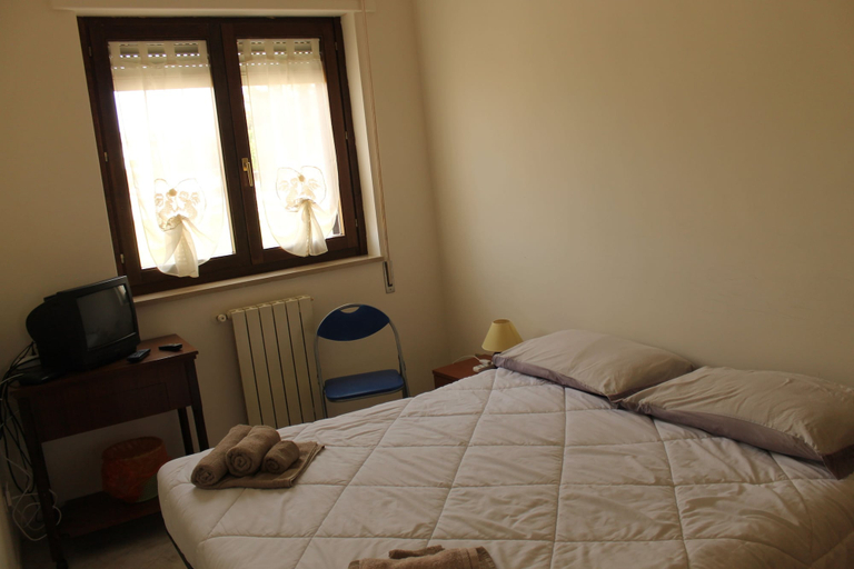 Bedroom 5, Home Sweet Home, Matera