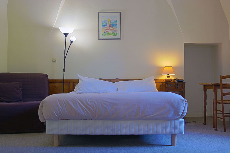 Bedroom 1, Hôtel Le Prieuré, Alpes-Maritimes