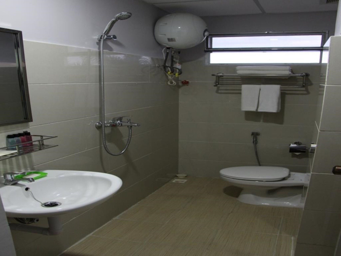 Bathroom 3, Asian Smile Hotel, Yangon