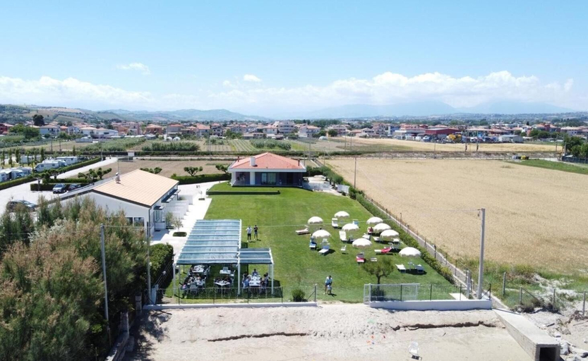 Others 5, Agriturismo Frontemare, Teramo