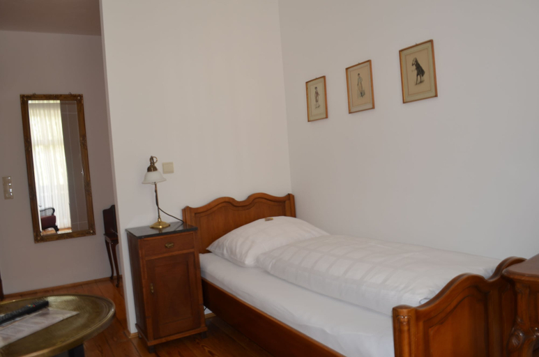 Bedroom 4, Jahrhunderthotel Leipzig, Leipzig