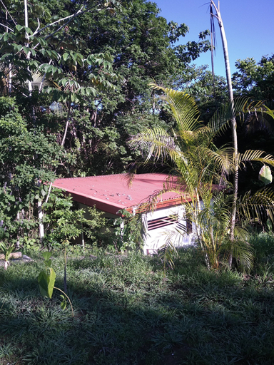 Others 5, Selva Linda Lodge, Aguirre