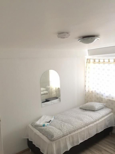 Bedroom 3, Gabriel Guesthouse, Vestmannaeyjar