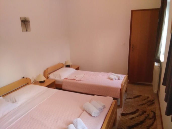 Bedroom 2, Domus Damar, Herzegovina-Neretva
